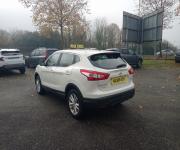 Nissan qashqai II 1.5 dci 110ch 4x2 acenta connect + options 