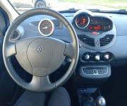 Renault twingo II 1.2 i 75 ch dynamique